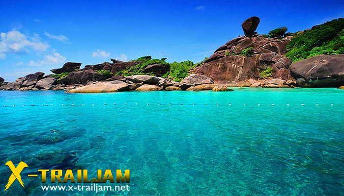 ทัวร์เกาะสิมิลัน ทริปเที่ยวพร้อมนั่งเรือสปีดโบ๊ทในราคาที่ถูก อุทยานแห่งชาติที่มีความงดงามประกอบไปด้วยปะการังชนิดต่าง ๆ ต้องขอแนะนำ